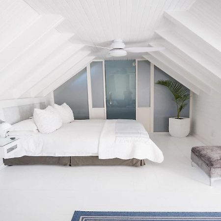 Admiralty Beach House Πορτ Ελίζαμπεθ Εξωτερικό φωτογραφία