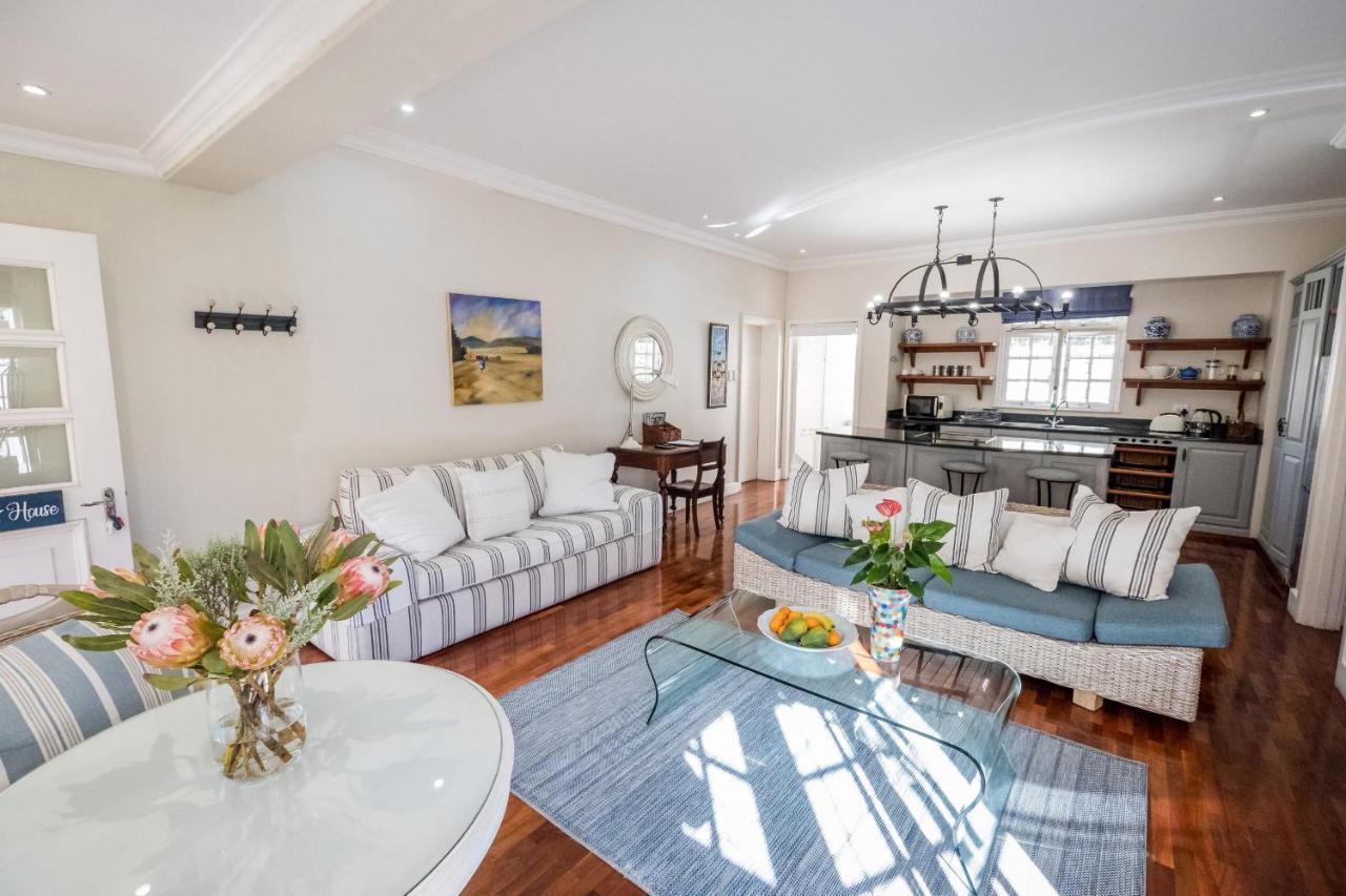 Admiralty Beach House Πορτ Ελίζαμπεθ Εξωτερικό φωτογραφία
