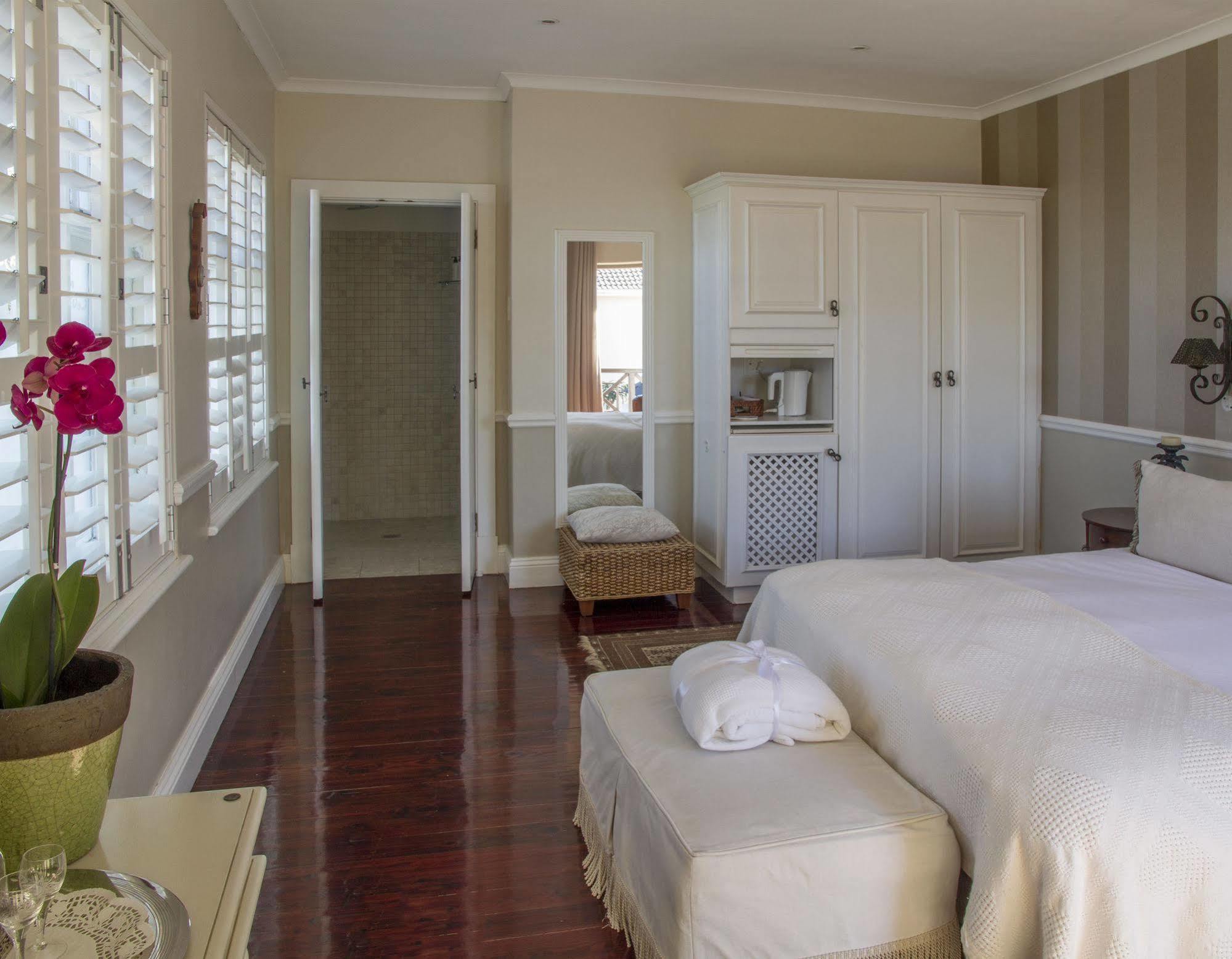 Admiralty Beach House Πορτ Ελίζαμπεθ Εξωτερικό φωτογραφία