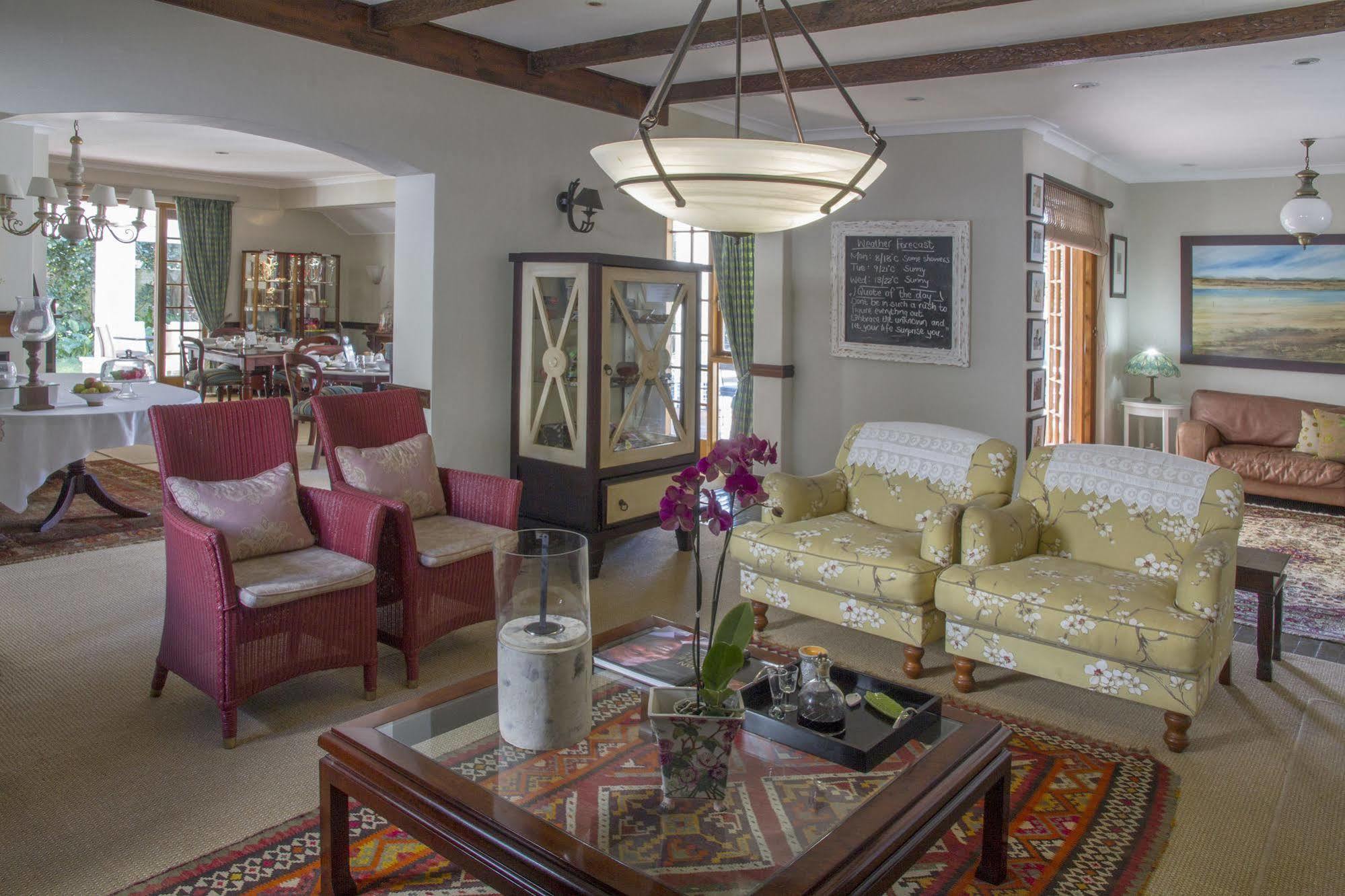 Admiralty Beach House Πορτ Ελίζαμπεθ Εξωτερικό φωτογραφία